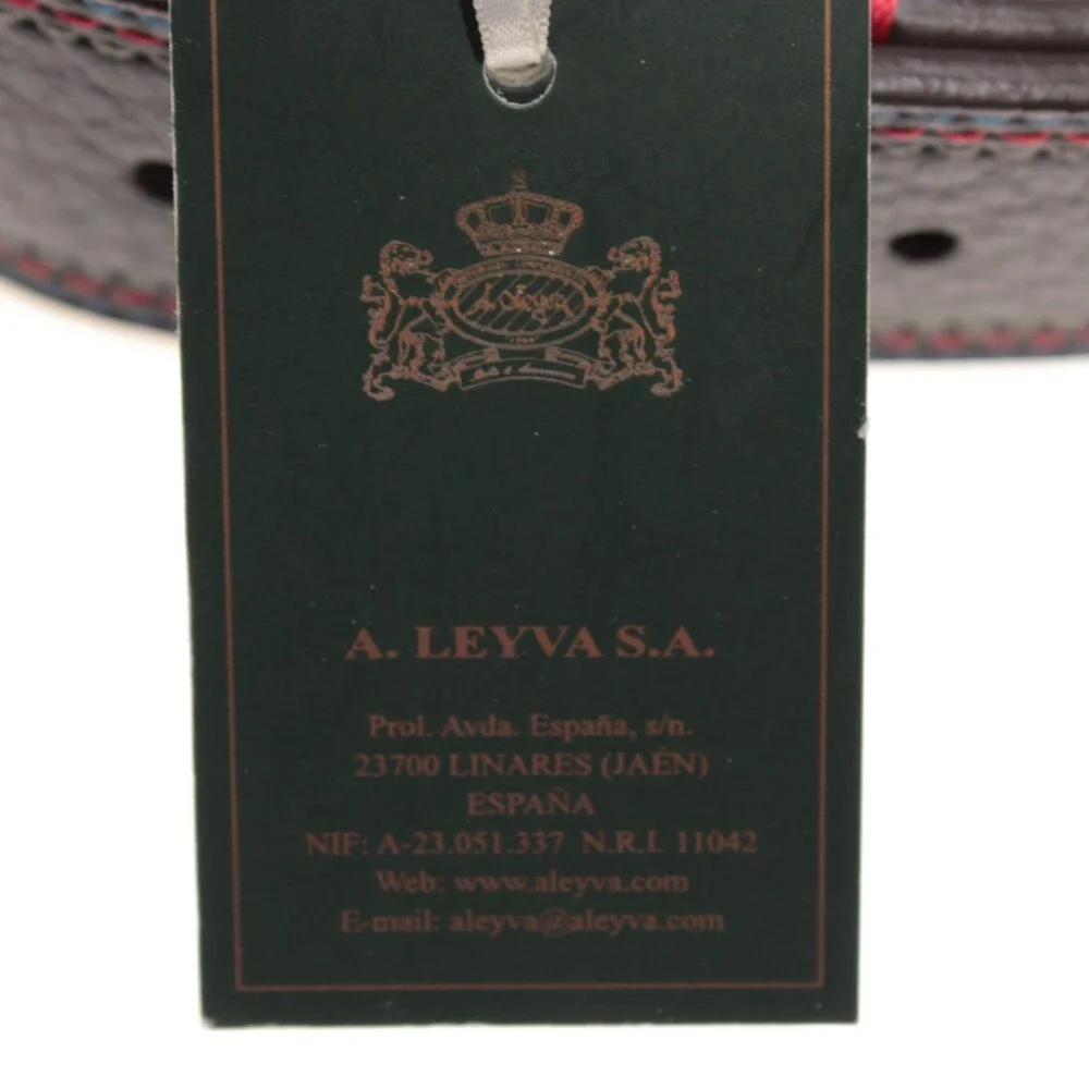 Leyva brown 38